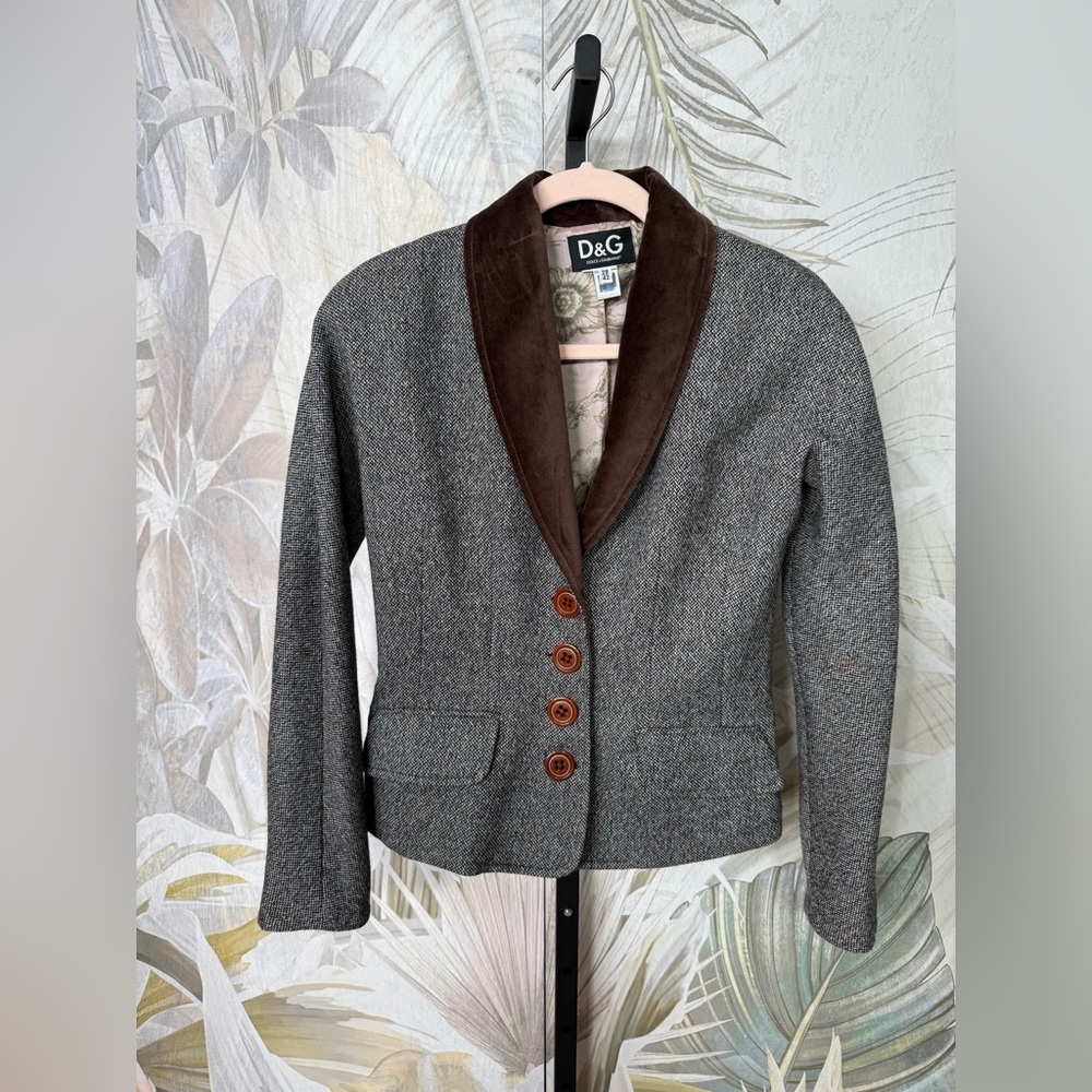 Vintage Dolce & Gabbana wool blend tweed blazer jacket with brown velvet collar